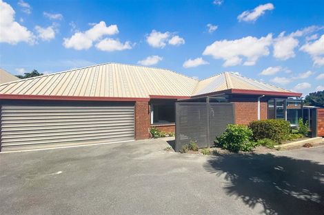 Photo of property in 1/50 Ambleside Drive, Burnside, Christchurch, 8053