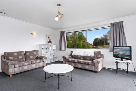 Photo of property in 18 James Cook Drive, Welcome Bay, Tauranga, 3112