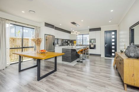 Photo of property in 29 Black Beech Crescent, Takanini, 2110