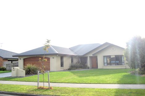 Photo of property in 13 Edenpark Drive, Rototuna North, Hamilton, 3210