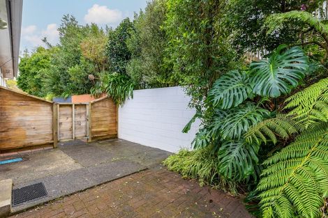 Photo of property in 7/18 Commodore Drive, Lynfield, Auckland, 1042