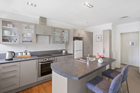 Photo of property in 300 Karori Road, Karori, Wellington, 6012