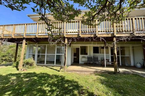 Photo of property in 114 Arran Road, Browns Bay, Auckland, 0630