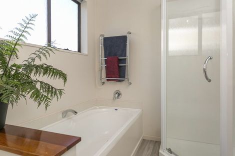 Photo of property in 22 Greenwich Street, Richmond Heights, Taupo, 3330