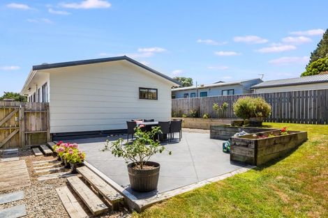 Photo of property in 15 Staysail Place, Whitby, Porirua, 5024