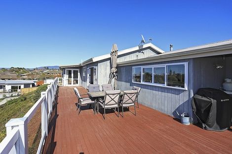 Photo of property in 19 Highfields Drive, Katikati, 3129