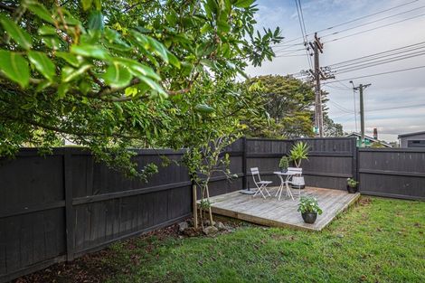 Photo of property in 1/38a Norwood Road, Bayswater, Auckland, 0622