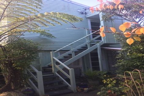 Photo of property in 40 Silverstream Road, Crofton Downs, Wellington, 6035