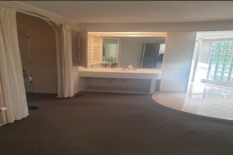 Photo of property in 9 Rangitane Street, Maupuia, Wellington, 6022