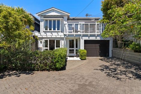 Photo of property in 34 Wade Street, Wadestown, Wellington, 6012