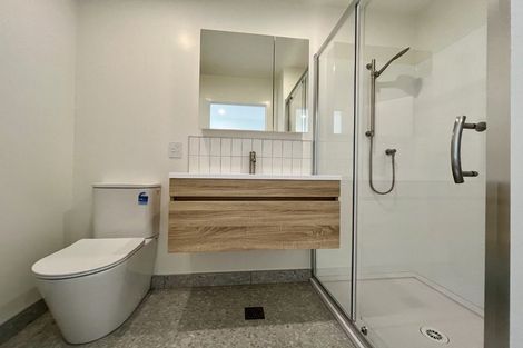 Photo of property in 2/21 Makomako Drive, Orewa, 0931