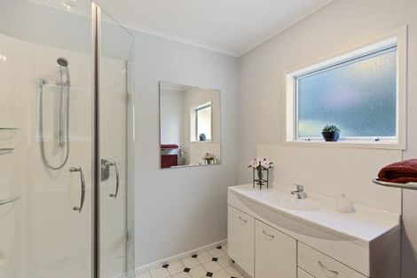 Photo of property in 3/422 Devon Street West, Lynmouth, New Plymouth, 4310