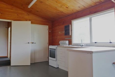 Photo of property in 59 Longburn Road, Henderson, Auckland, 0610