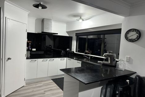 Photo of property in 21a Rimmington Drive, Hamilton Lake, Hamilton, 3204