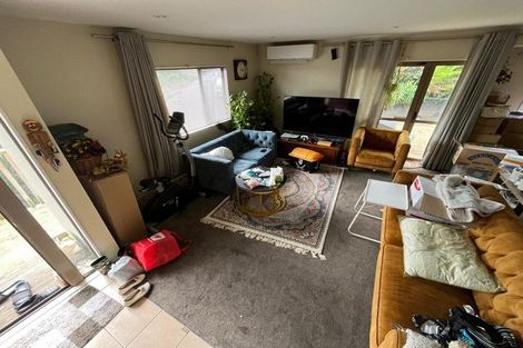 Photo of property in 28 Glengarry Road, Glen Eden, Auckland, 0602