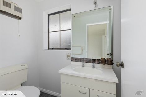 Photo of property in 27 Waddington Drive, Naenae, Lower Hutt, 5011