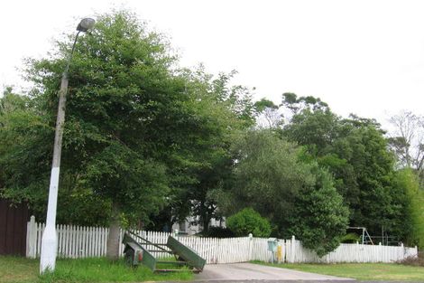Photo of property in 58 Tiri Tiri Road, Birkdale, Auckland, 0626