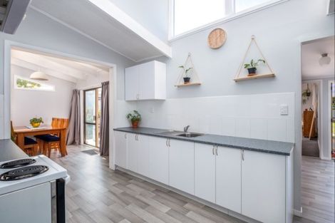 Photo of property in 12 Hooper Street, Tamarau, Gisborne, 4010