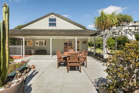 Photo of property in 40 Ongare Point Road, Tahawai, Katikati, 3170