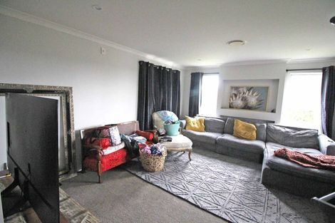 Photo of property in 12 Longbow Terrace, Flagstaff, Hamilton, 3210