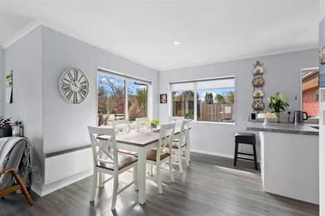 Photo of property in 7 Church Street, Oxford, 7430