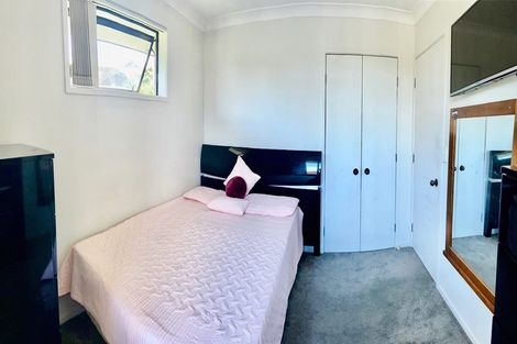 Photo of property in 96 Kamara Road, Glen Eden, Auckland, 0602