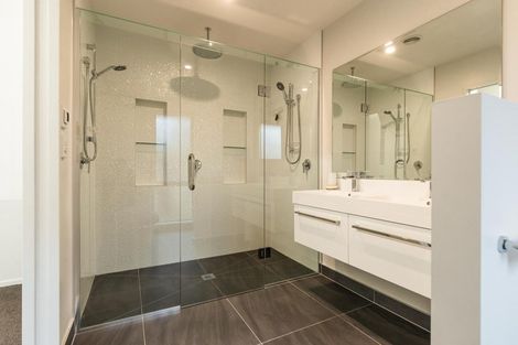 Photo of property in 21 Sunhaven Cove, Cromwell, 9310