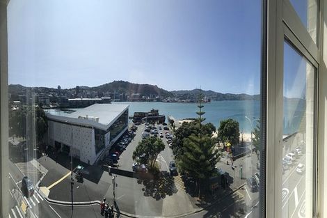 Photo of property in 4/154 Oriental Parade, Oriental Bay, Wellington, 6011