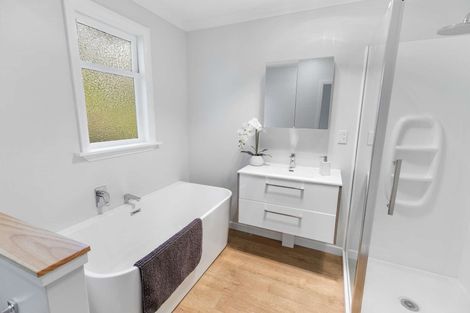 Photo of property in 49 Mount View Road, Bastia Hill, Whanganui, 4500