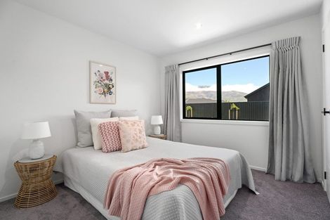 Photo of property in 9 Pisa Moorings Road, Mount Pisa, Cromwell, 9383