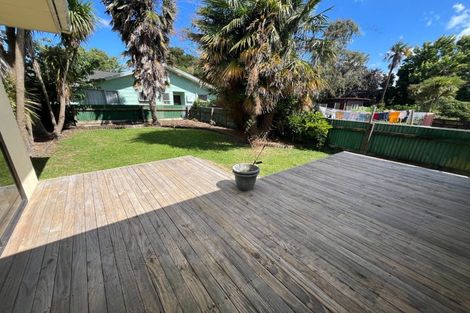 Photo of property in 122 Long Melford Road, Awapuni, Palmerston North, 4412