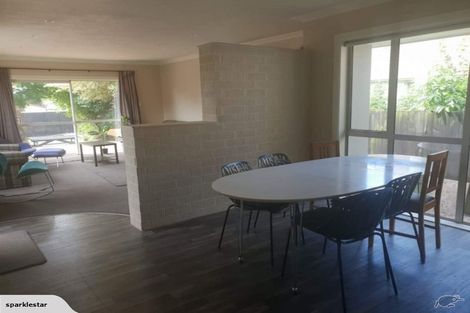 Photo of property in 37 Acacia Avenue, Upper Riccarton, Christchurch, 8041