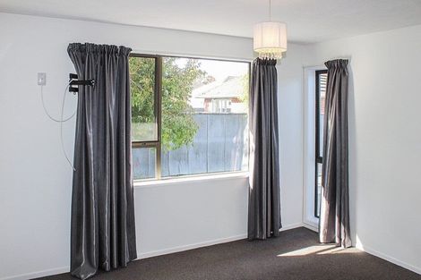 Photo of property in 1/11 Manor Place, Bryndwr, Christchurch, 8053