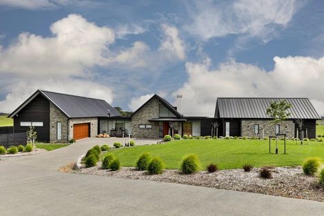 Photo of property in 61d Coulston Road, Ramarama, Drury, 2579