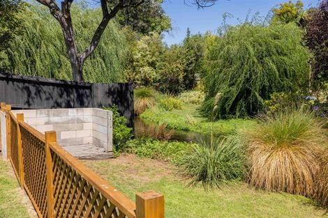 Photo of property in 17 Palmside Street, Somerfield, Christchurch, 8024