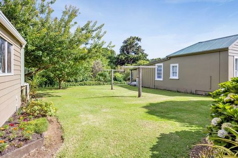 Photo of property in 1454 South Road, Kaitake, New Plymouth, 4374