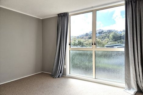 Photo of property in 27 Viewmont Drive, Harbour View, Lower Hutt, 5010