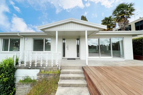 Photo of property in 27 Saint Andrews Terrace, St Andrews, Hamilton, 3200