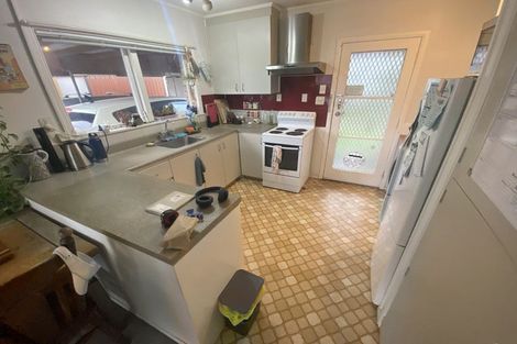 Photo of property in 1/4 Norman Spencer Drive, Papatoetoe, Auckland, 2104