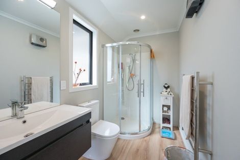 Photo of property in 18 Waterson Lane, Stoke, Nelson, 7011