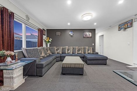 Photo of property in 44a Sunnyside Crescent, Papatoetoe, Auckland, 2025