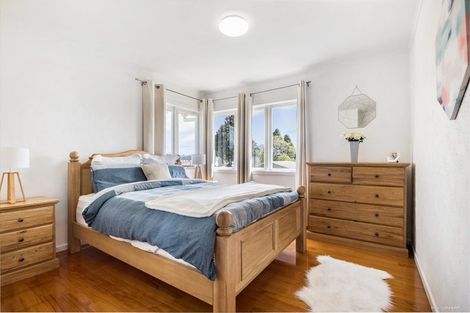 Photo of property in 41 Waipani Road, Te Atatu Peninsula, Auckland, 0610