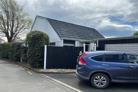Photo of property in 43n Waimairi Road, Upper Riccarton, Christchurch, 8041