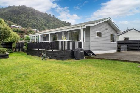 Photo of property in 11 Tulsa Grove, Totara Park, Upper Hutt, 5018