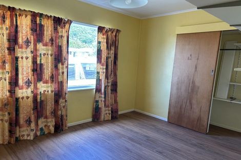 Photo of property in 87 Watt Street, Featherston, 5710