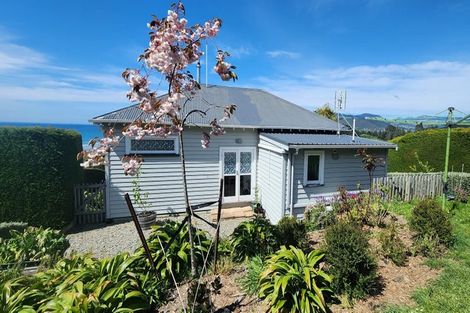 Photo of property in 29 Esplanade, Warrington, Waikouaiti, 9471