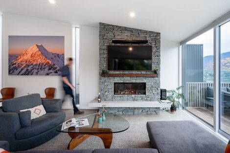 Photo of property in St Andrews Park, 9b Saint Mathews Place, Queenstown, 9300