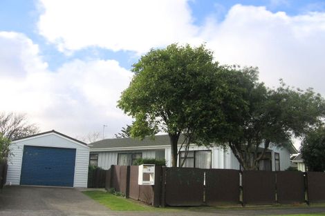 Photo of property in 15 Chatsworth Place, Highbury, Palmerston North, 4412