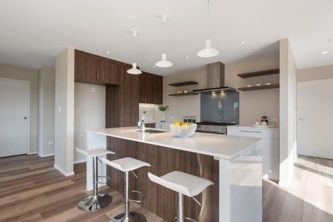 Photo of property in 10 Waititiro Rise, Stanmore Bay, Whangaparaoa, 0932