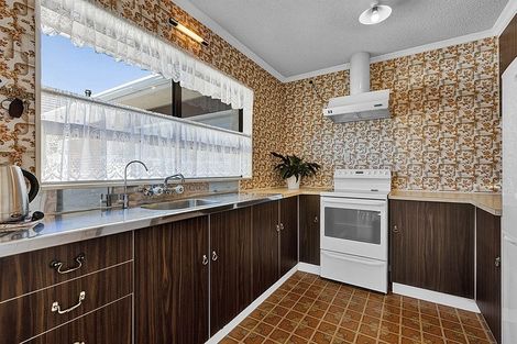 Photo of property in 98c Govett Avenue, Frankleigh Park, New Plymouth, 4310